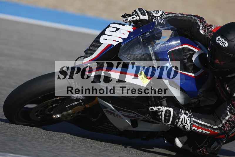 /02 29.01.-02.02.2024 Moto Center Thun Jerez/Gruppe schwarz-black/130